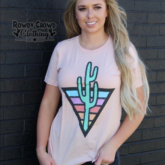 Vintage Vibes Tee - Picture 2 of 5